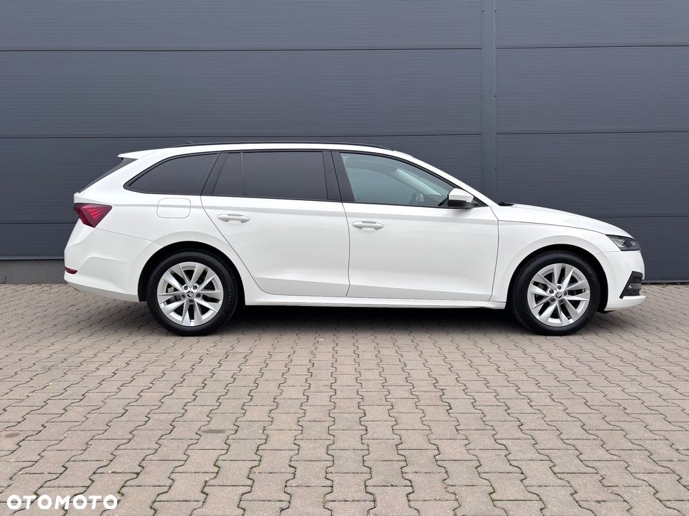 Skoda Octavia 2.0 TDI Ambition DSG - 8