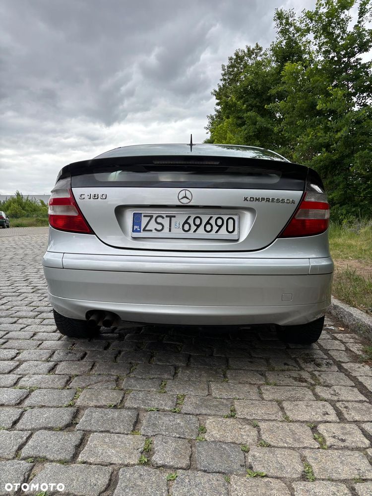 Mercedes-Benz Klasa C 180 Kompressor Starline - 3