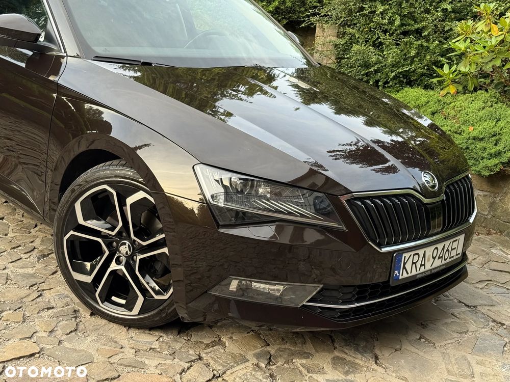 Skoda Superb 2.0 TDI 4x4 DSG Premium Edition - 14
