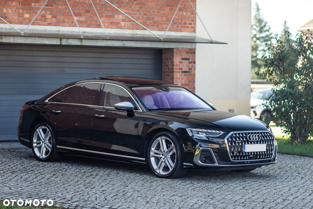 Audi A8 - 7