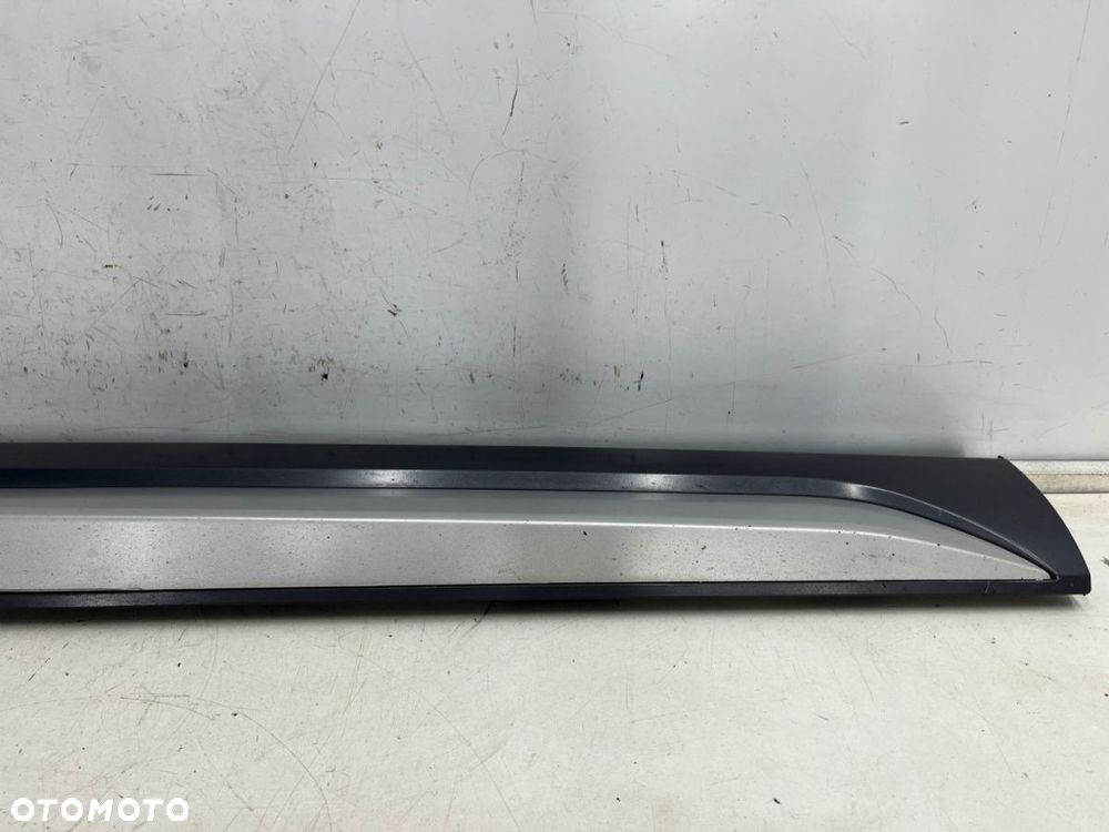 Listwa Audi Q3 I 8u 11-18r. prawa przednia dolna nakładka drzwi boczna prawy przód 8U0853960 - 11