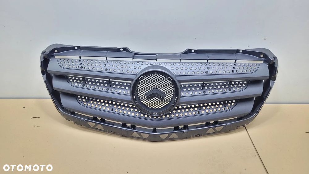 MERCEDES SPRINTER W906 LIFT 13- GRILL ATRAPA CHŁODNICY - 1