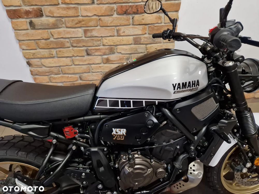 Yamaha XSR - 36
