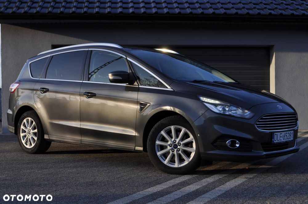 Ford S-Max - 1