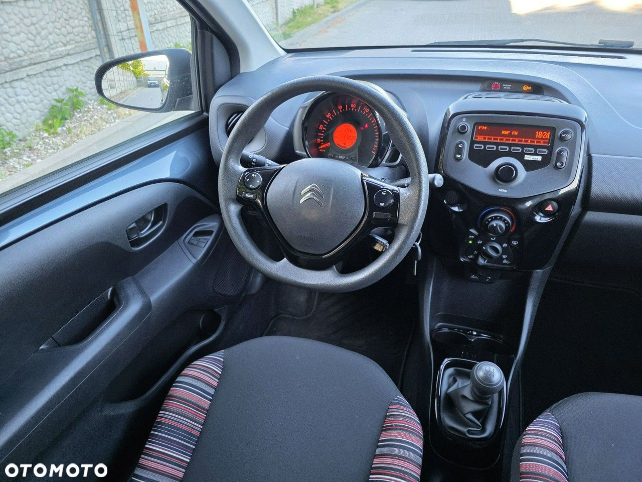 Citroën C1 AIRSCAPE VTi 72 S&S SHINE - 16