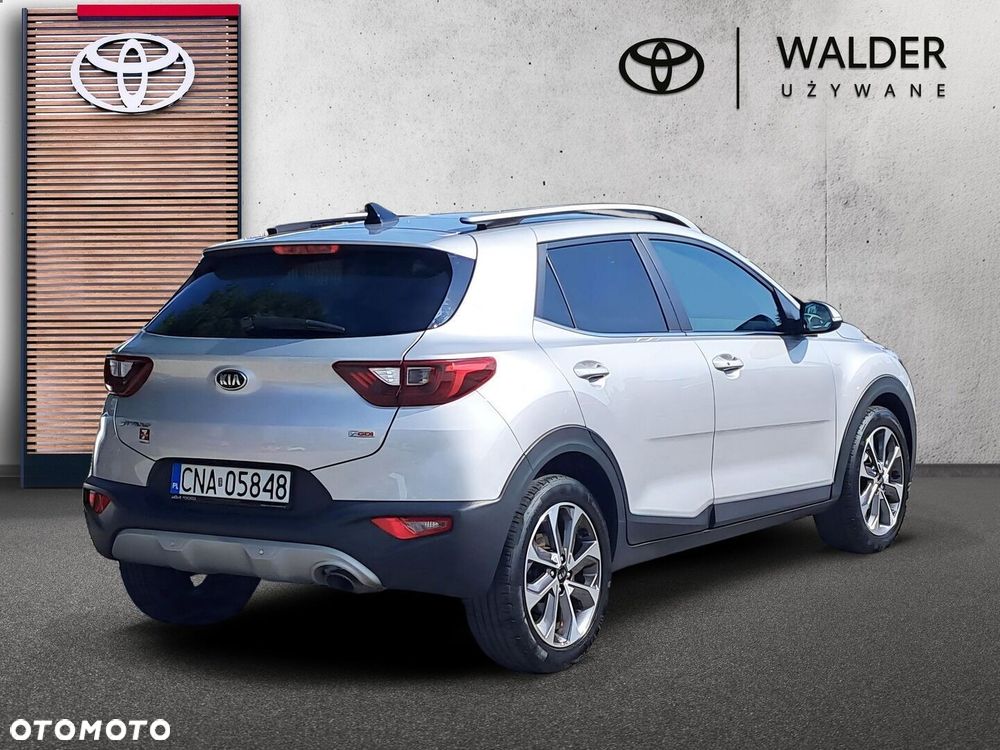 Kia Stonic - 6