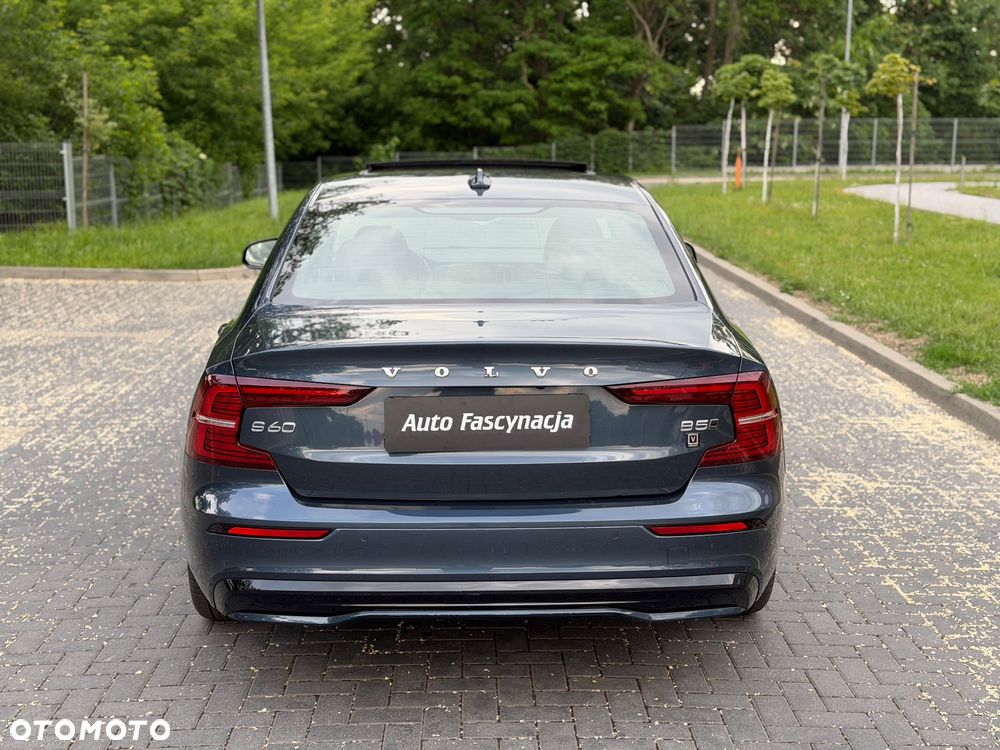 Volvo S60 B5 B AWD Ultimate Dark - 5