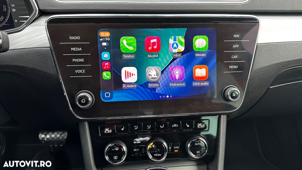 Skoda Superb Combi 2.0 TDI DSG Premium Edition - 33