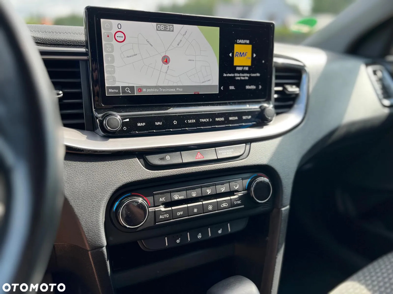 Kia XCeed 1.6 CRDi DCT7 LAUNCH EDITION - 12