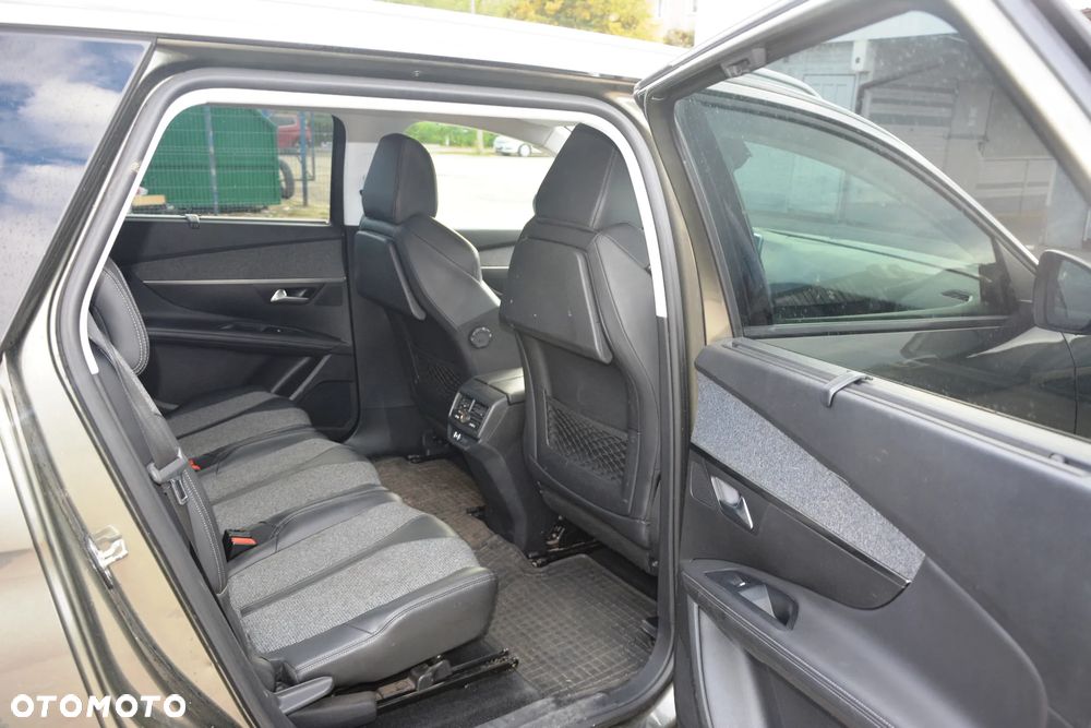 Peugeot 5008 1.5 BlueHDi Active S&S - 6