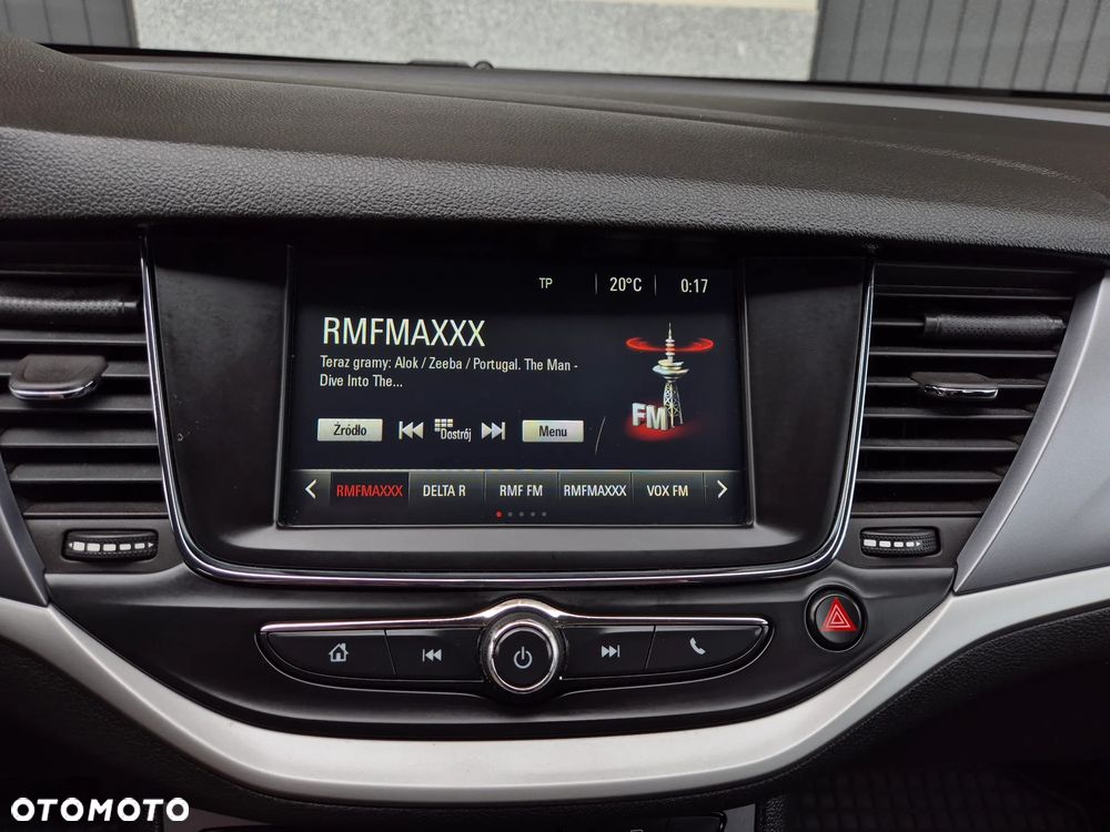 Opel Astra 1.4 T Enjoy - 9