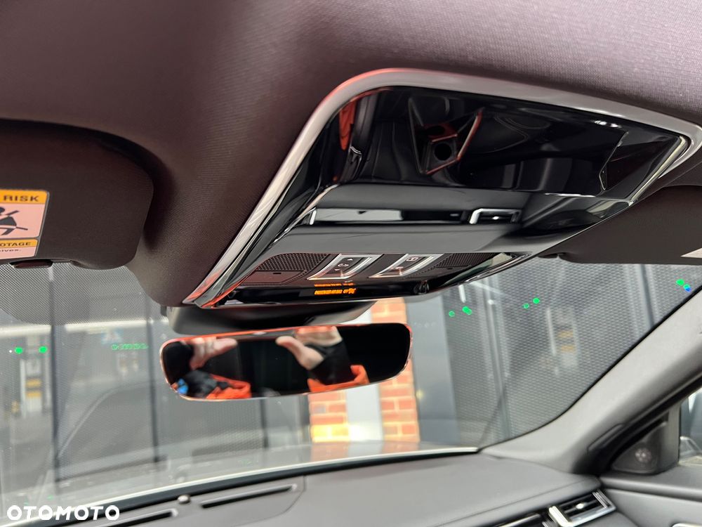 Land Rover Range Rover Velar 3.0 Si6 R-Dynamic HSE - 21