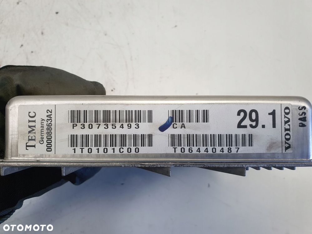 Volvo S60 V70 S80 2.4 D5 KOMPUTER SKRZYNI sterownik P30735493 1T0101C00 - 2