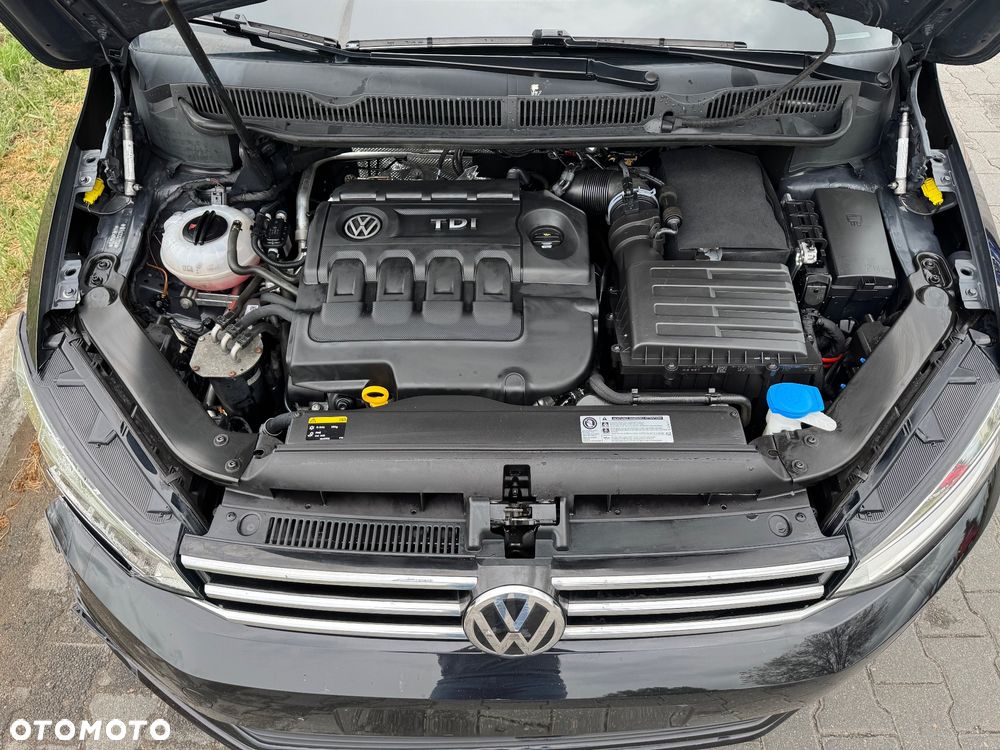 Volkswagen Touran 2.0 TDI SCR DSG Highline - 13