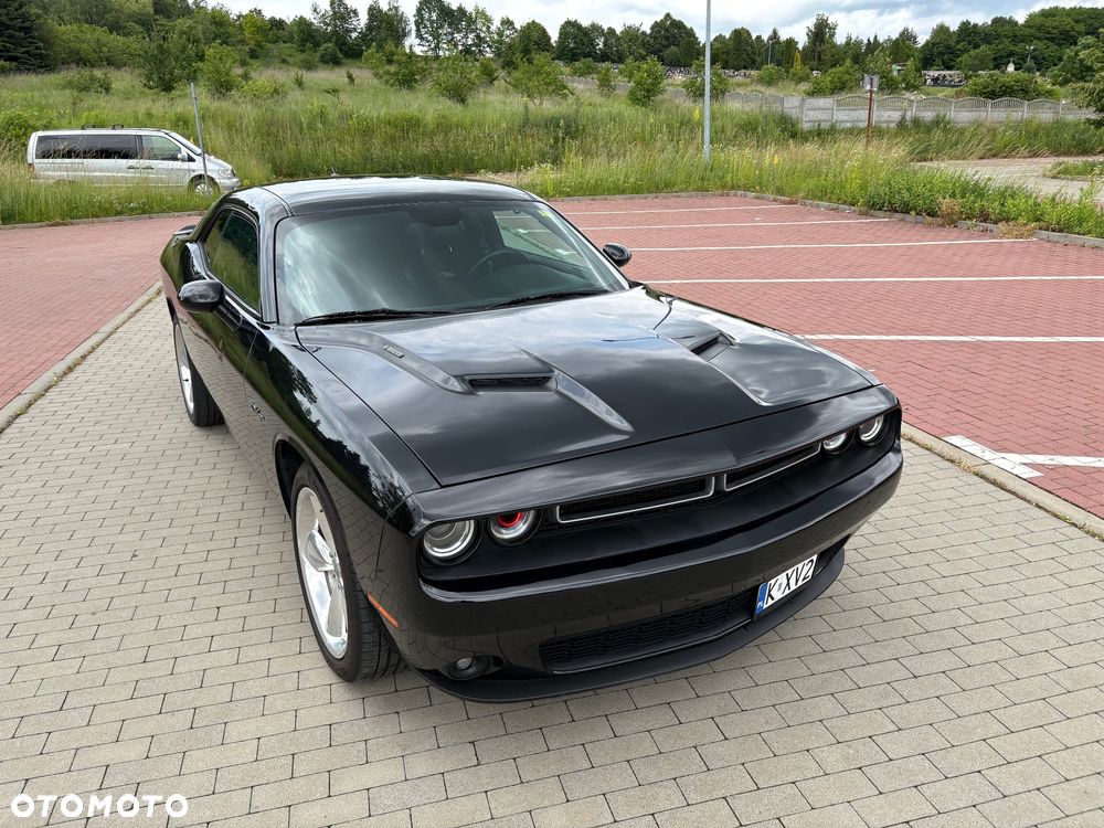 Dodge Challenger - 15