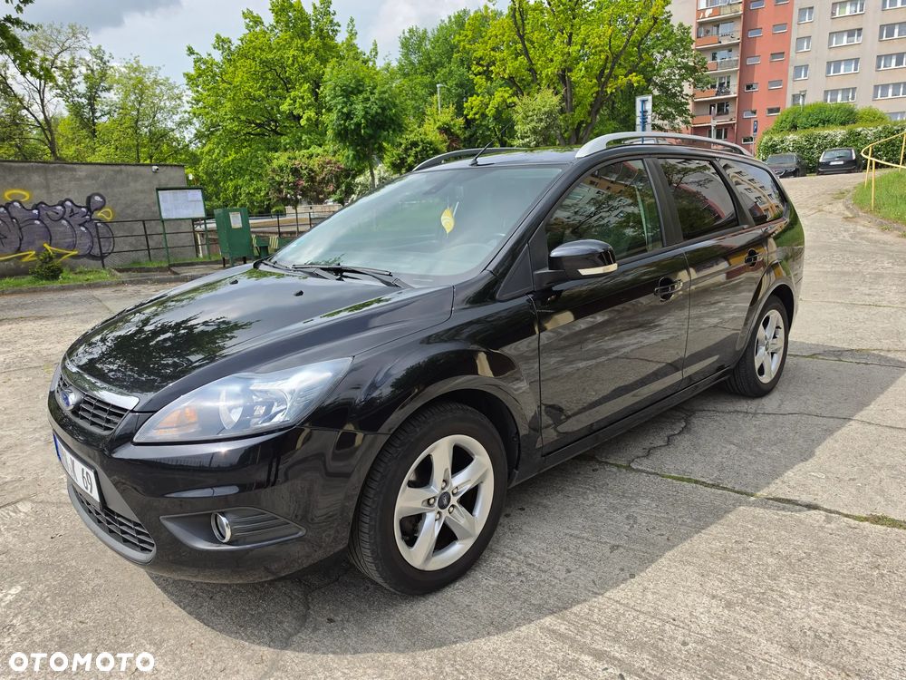 Ford Focus 1.6 16V Black Magic - 1