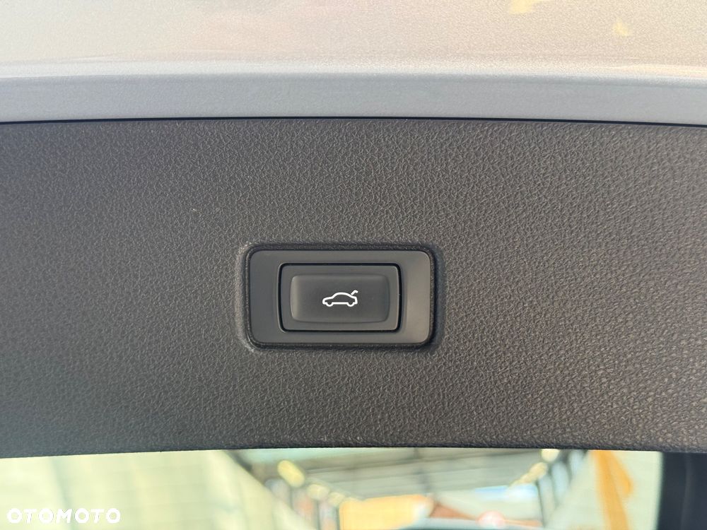 Audi Q5 Sportback 40 TDI quattro S tronic edition one - 23