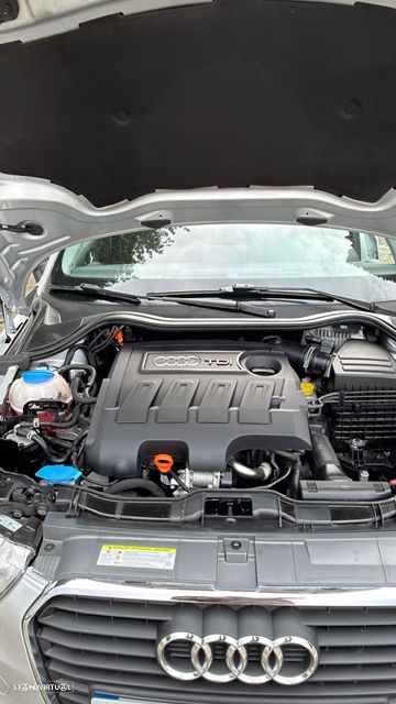 Audi A1 Sportback 1.6 TDI Advance Business Line - 33