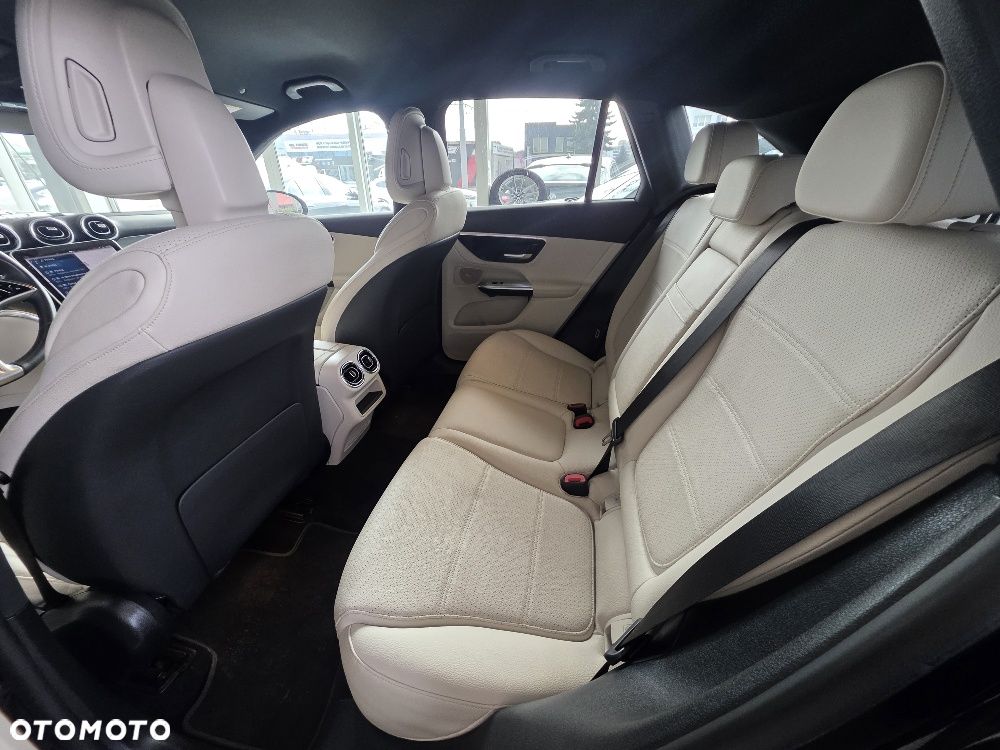 Mercedes-Benz GLC 200 mHEV 4-Matic AMG Line - 4