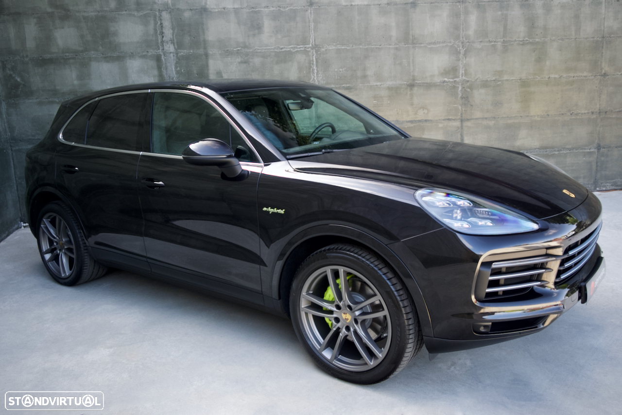 Porsche Cayenne E-Hybrid - 9