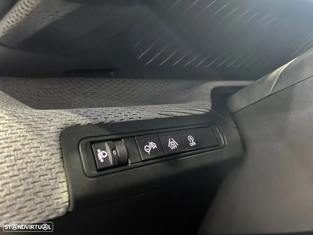 Citroën C3 1.2 Turbo Max - 24