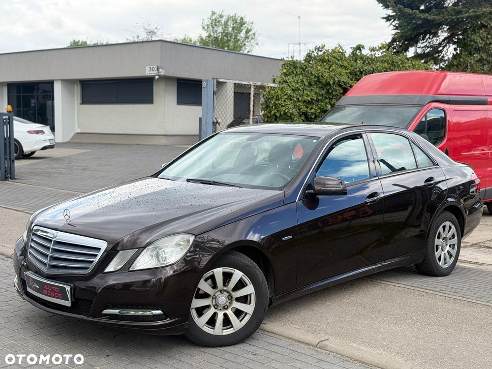 Mercedes-Benz Klasa E 200 BlueTEC 7G-TRONIC Avantgarde - 2