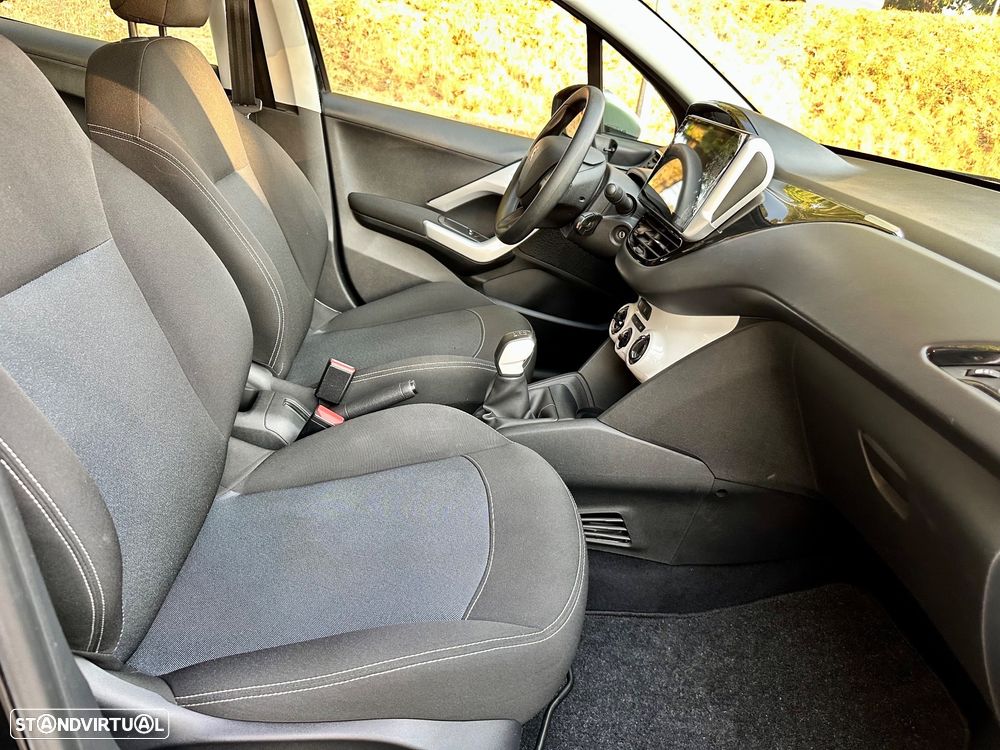 Peugeot 208 PureTech 68 Active - 27