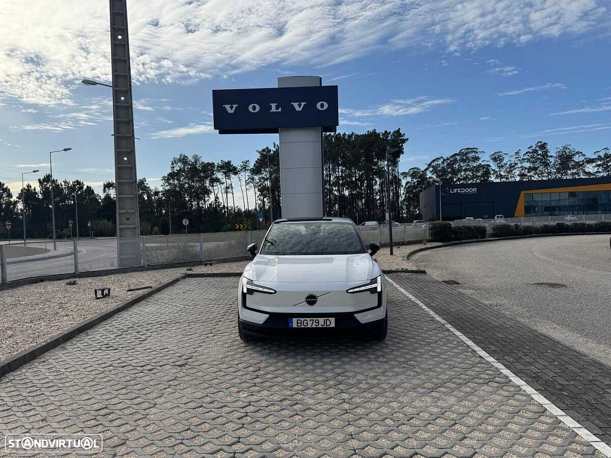 Volvo EX30 - 8