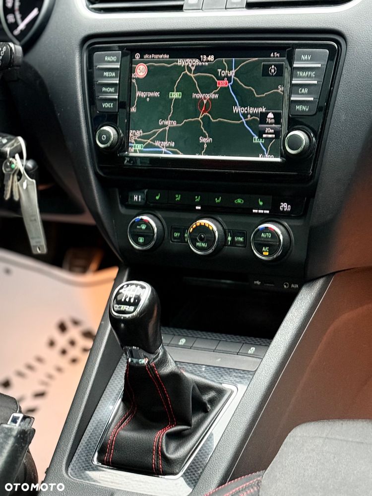 Skoda Octavia 2.0 TDI RS - 17