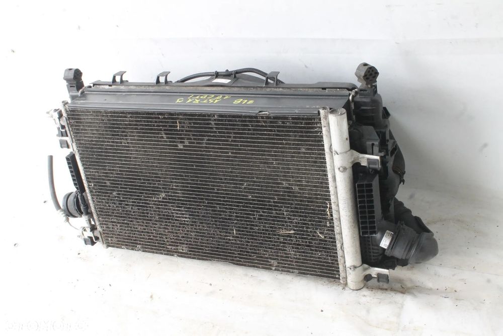 KOMPLET CHŁODNIC WENTYLATOR OPEL ASTRA J IV 4 2009R- 1.7 CDTI - 8