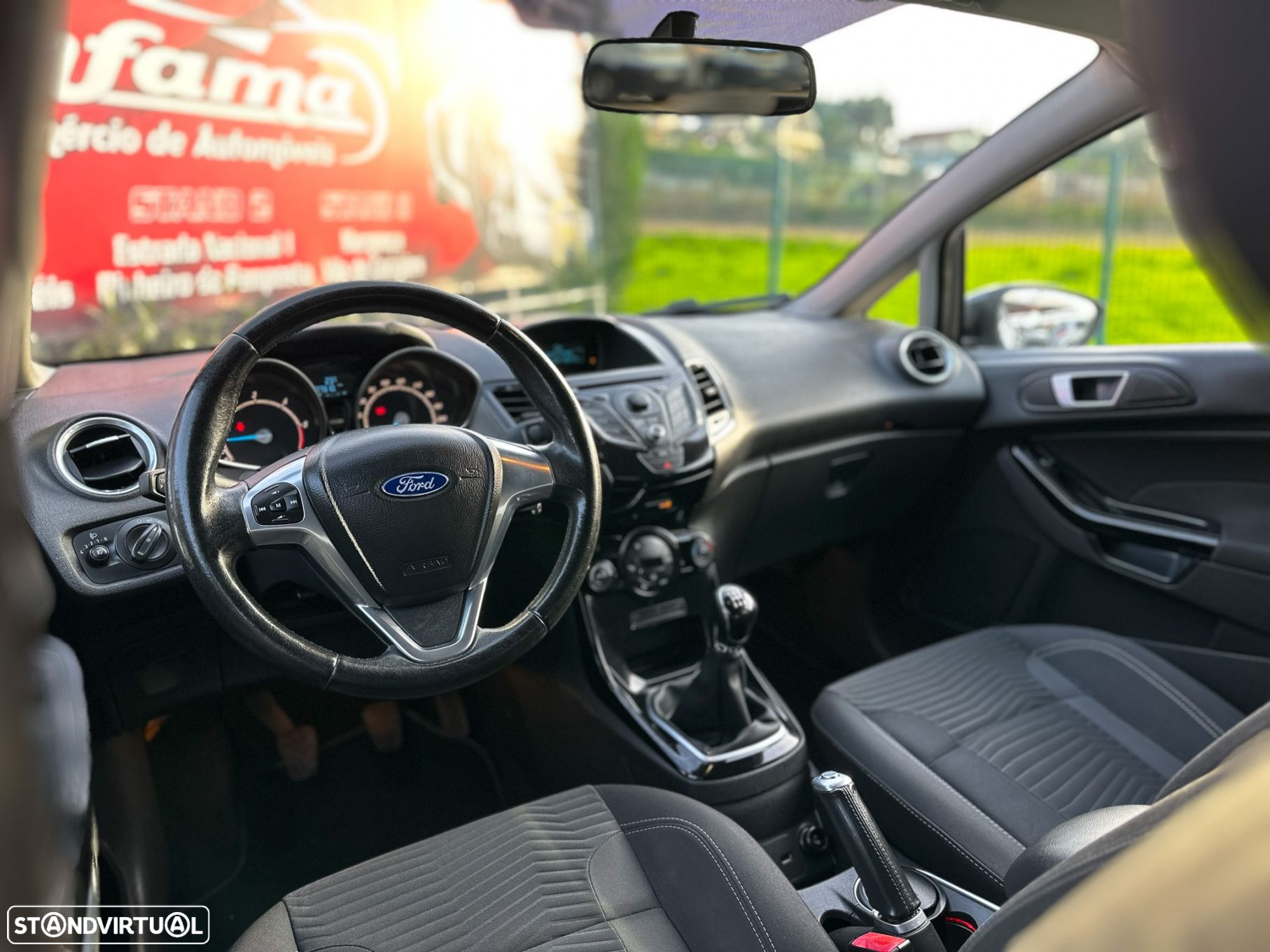 Ford Fiesta 1.5 TDCi Trend - 12