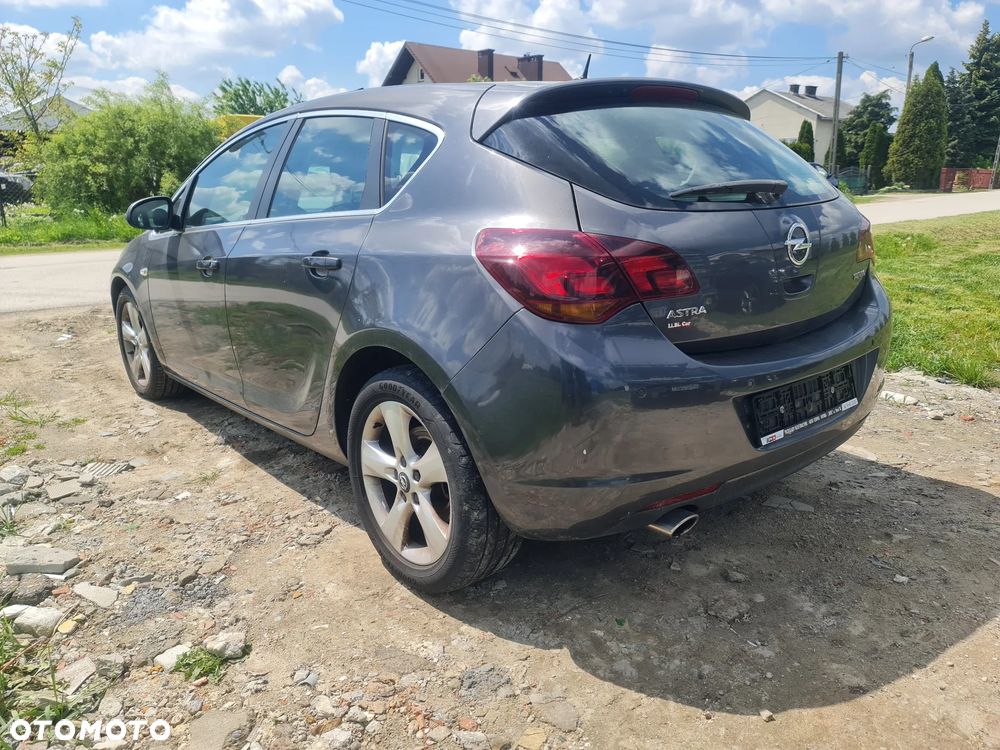 Opel Astra 1.6 T Sport - 3