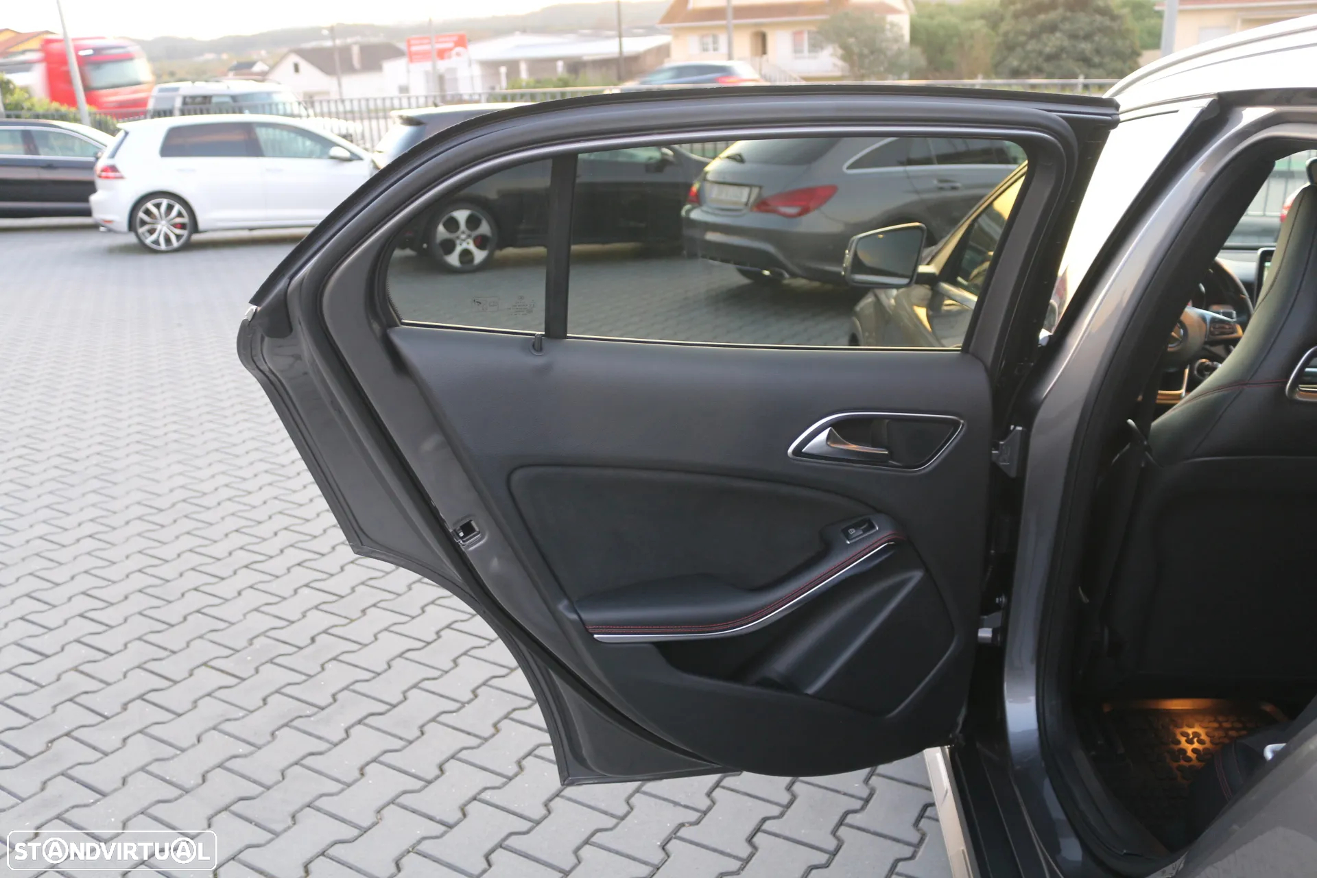Mercedes-Benz GLA 180 CDi AMG Line Aut. - 33