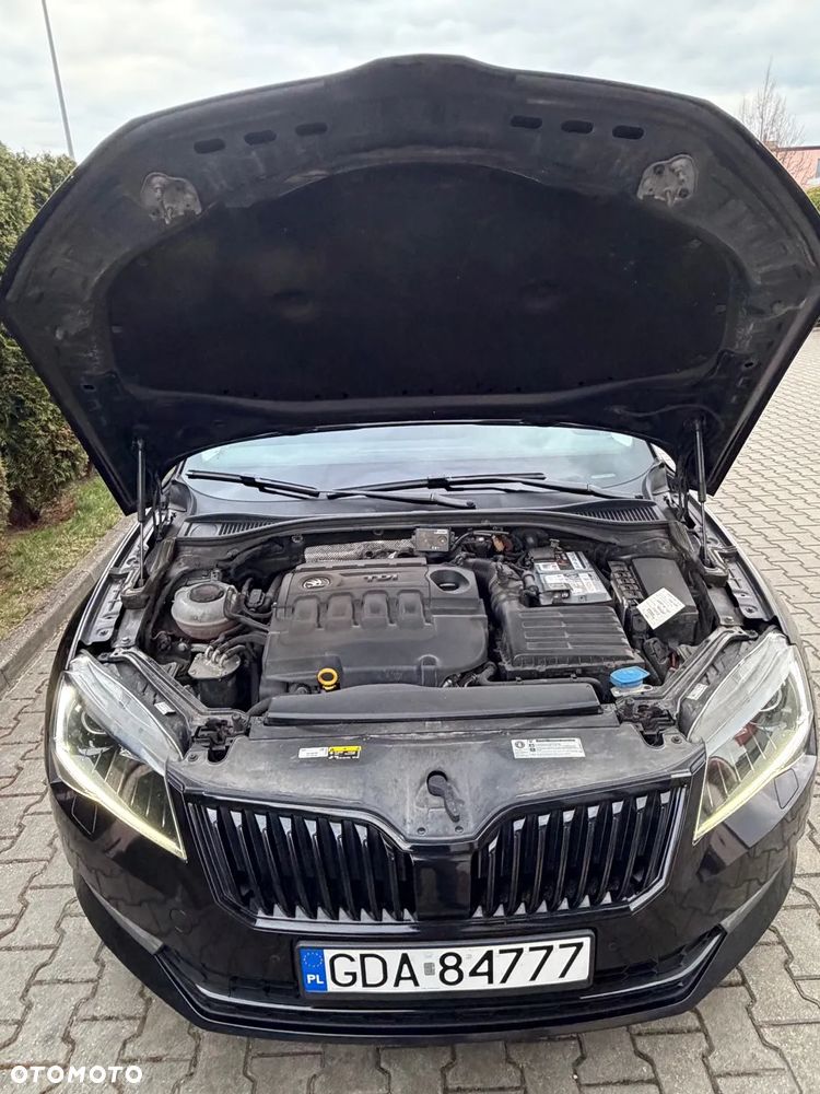 Skoda Superb 2.0 TDI L&K DSG - 10