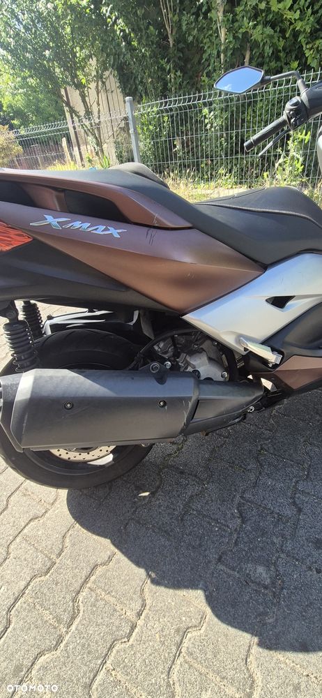 Yamaha X-max - 7