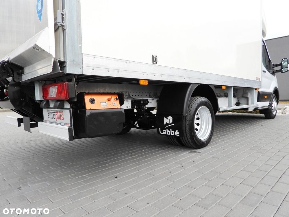 Ford TRANSIT KONTENER WINDA 8 PALET TEMPOMAT NAWIGACJA BLIŹNIACZE KOŁA KLIMATYZACJA  130KM - 25