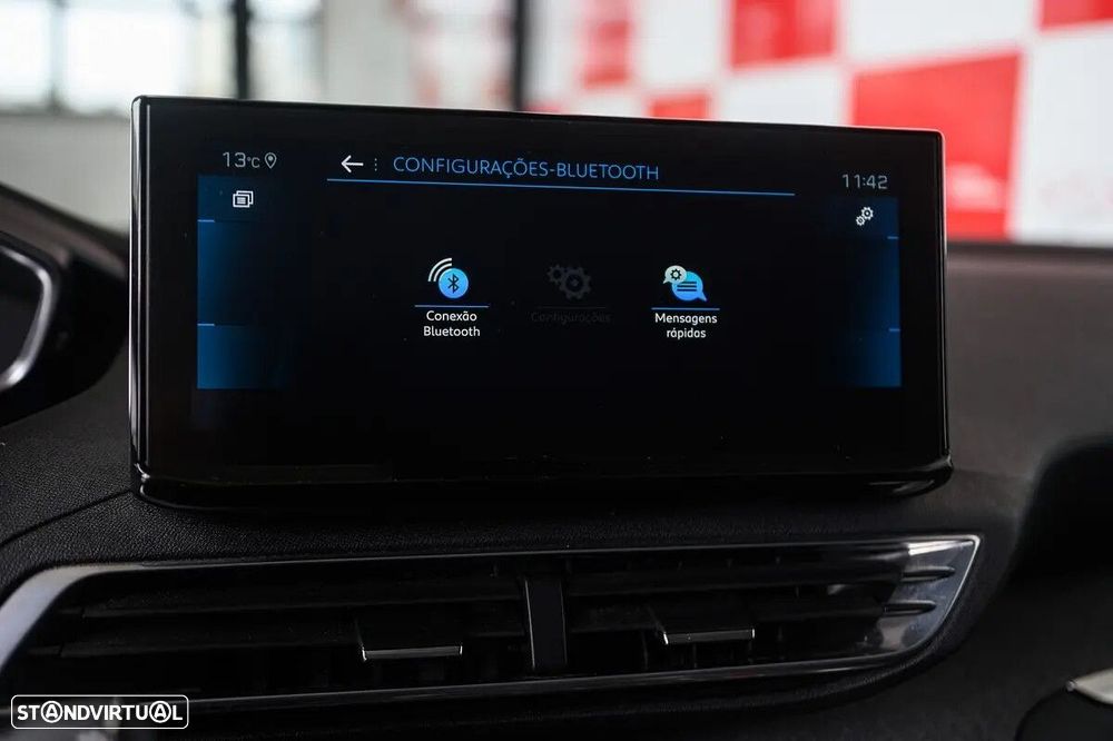 Peugeot 5008 1.5 BlueHDi Allure EAT8 - 48