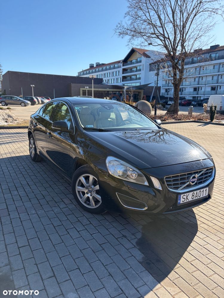 Volvo S60 D4 Geartronic - 26