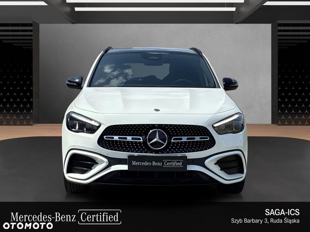 Mercedes-Benz GLA 200 Business Edition - 8