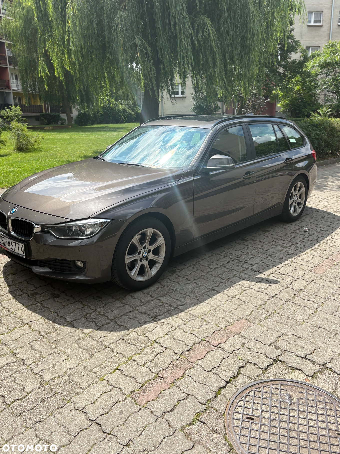 BMW Seria 3 318d Touring Blue Performance Luxury Line - 5