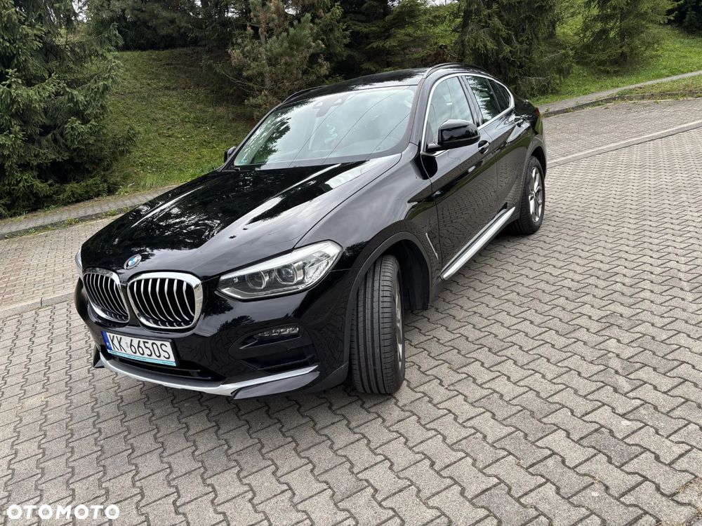 BMW X4 xDrive20d xLine sport - 4