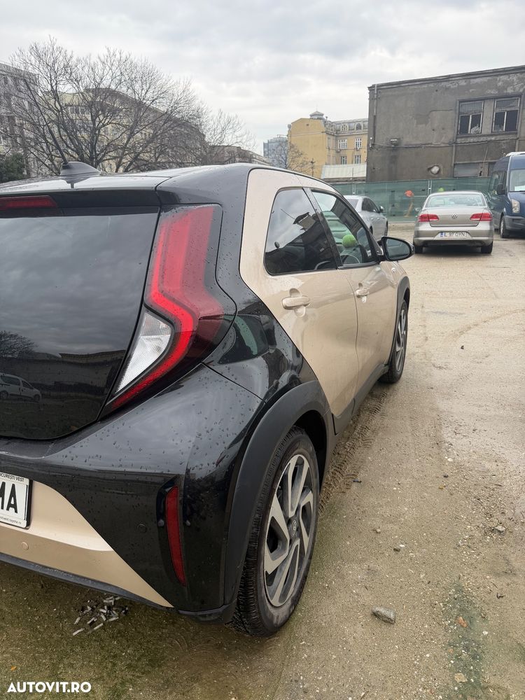 Toyota Aygo X 1.0l CVT Dynamic - 6