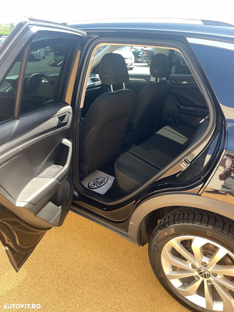 Volkswagen T-Roc 2.0 TDI SCR 4MOTION DSG ACTIVE - 26