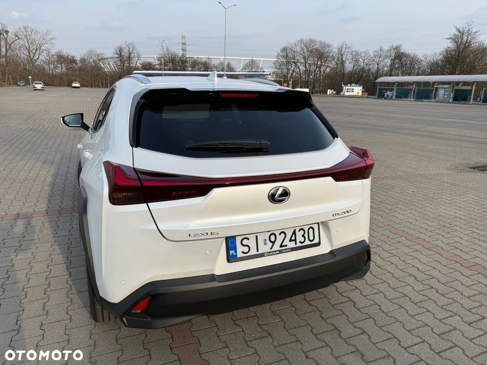 Lexus UX 200 GPF Business 2WD - 6