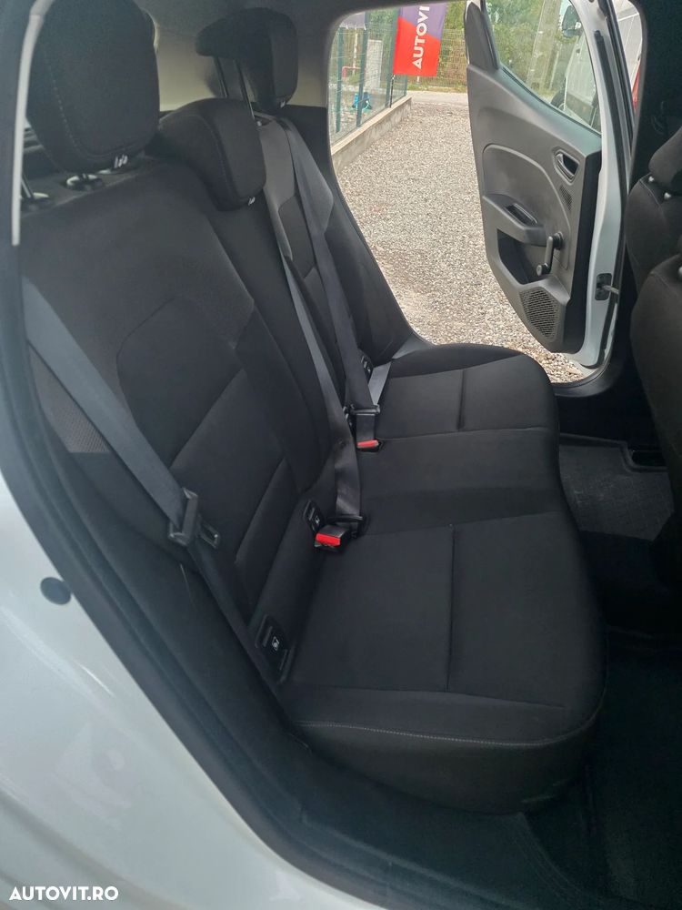 Renault Clio - 15