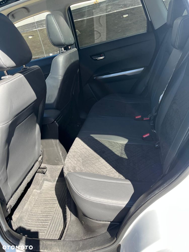 Suzuki Vitara 1.4 Boosterjet Premium 2WD - 8