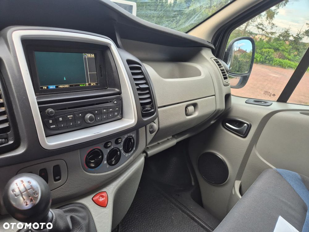 Renault Trafic - 20