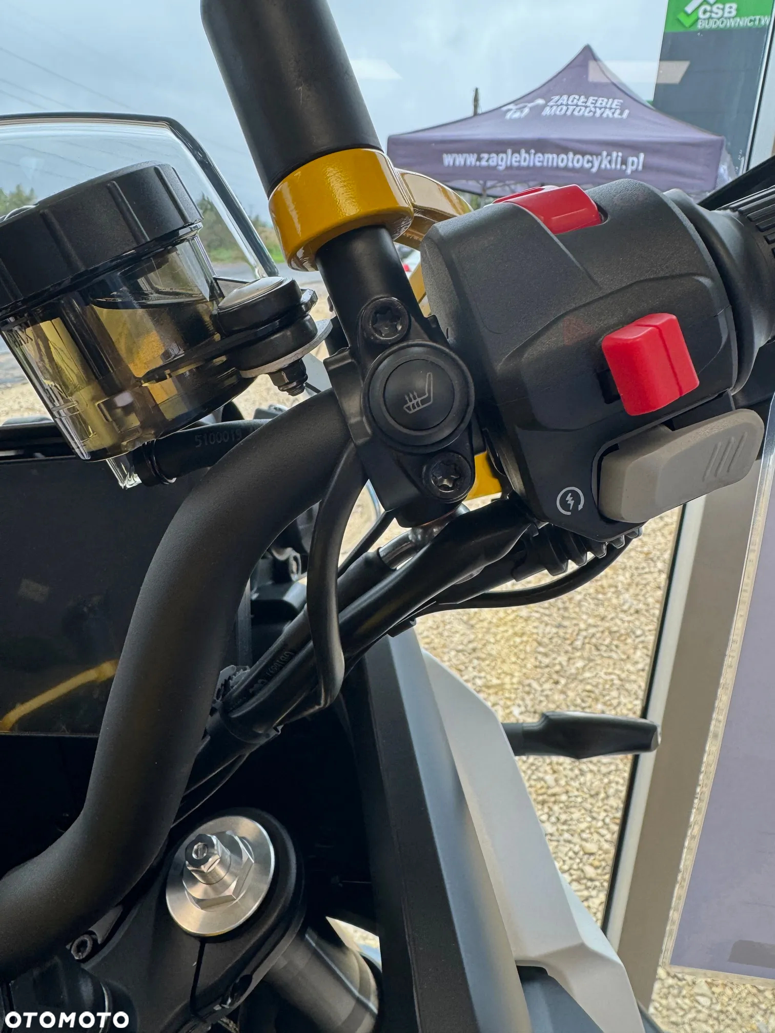 QJMOTOR SVT 650X - 17