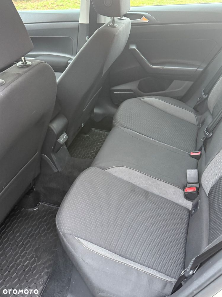 Volkswagen Polo 1.0 TSI Style DSG - 17