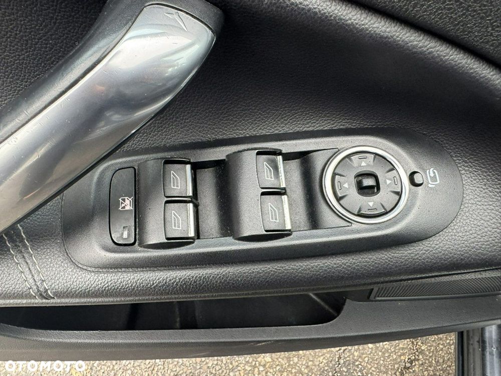 Ford Mondeo 2.0 Titanium X - 15